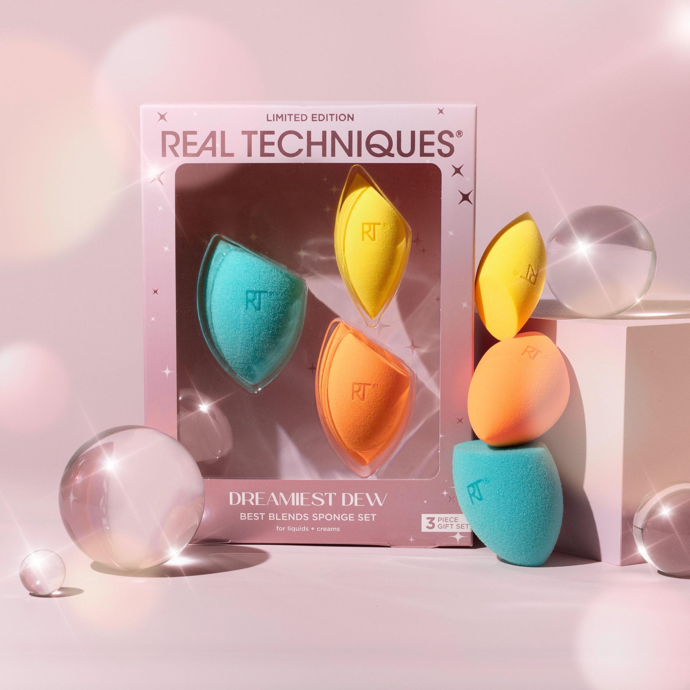 Amazon.com : Real Techniques Dreamiest Dew 3 Piece Holiday Gift